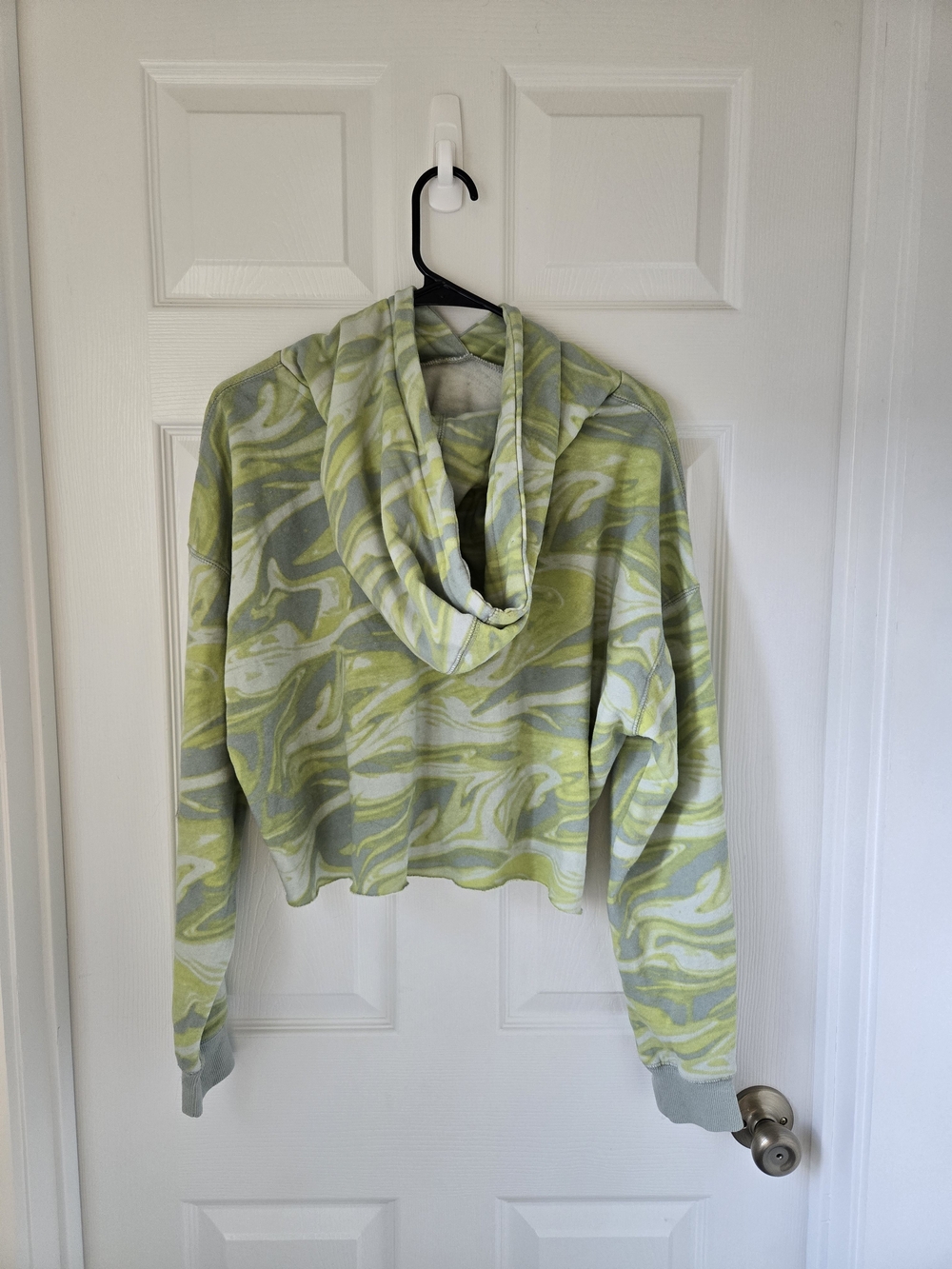 wild fable Green Tie-Dye Cropped Hoodie XL Raw Hem Cozy Athleisure - Picture 6 of 10